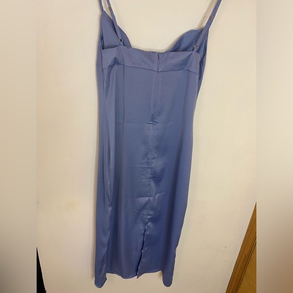 NWT WeWoreWhat Satin Phoebe Cowl Front Slate Blue Midi - Picture 6 of 6